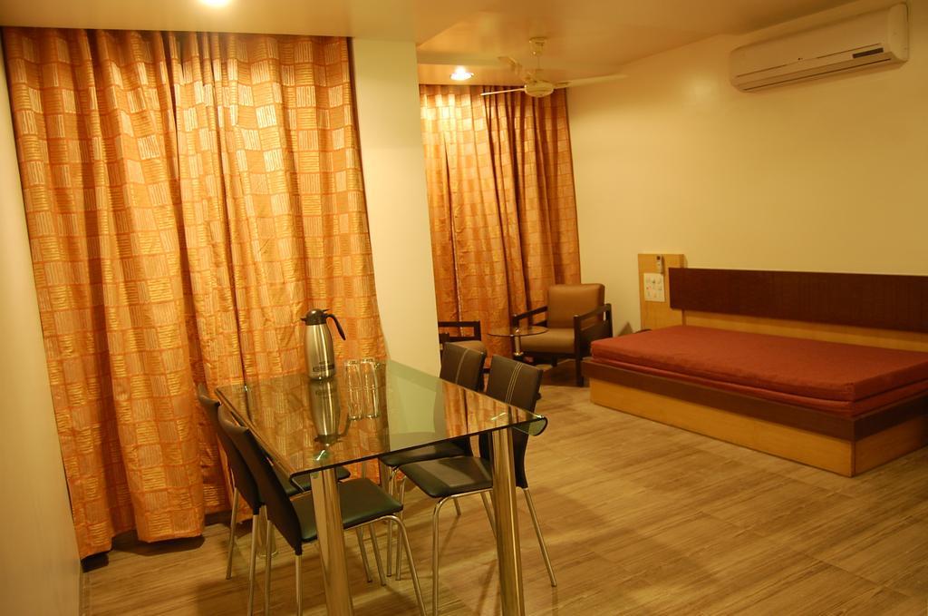 Hotel Bhagyalaxmi Shirdi Chambre photo
