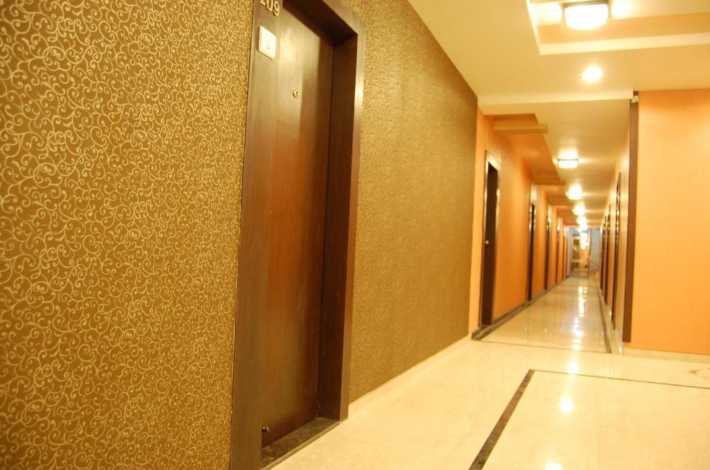Hotel Bhagyalaxmi Shirdi Extérieur photo