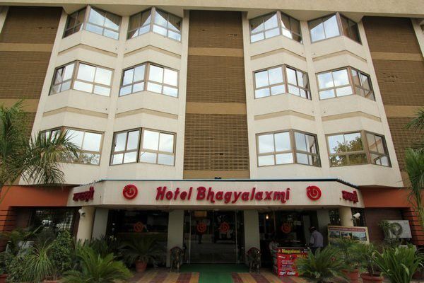 Hotel Bhagyalaxmi Shirdi Extérieur photo