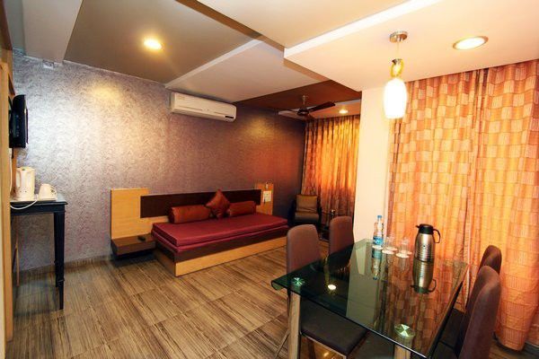 Hotel Bhagyalaxmi Shirdi Extérieur photo